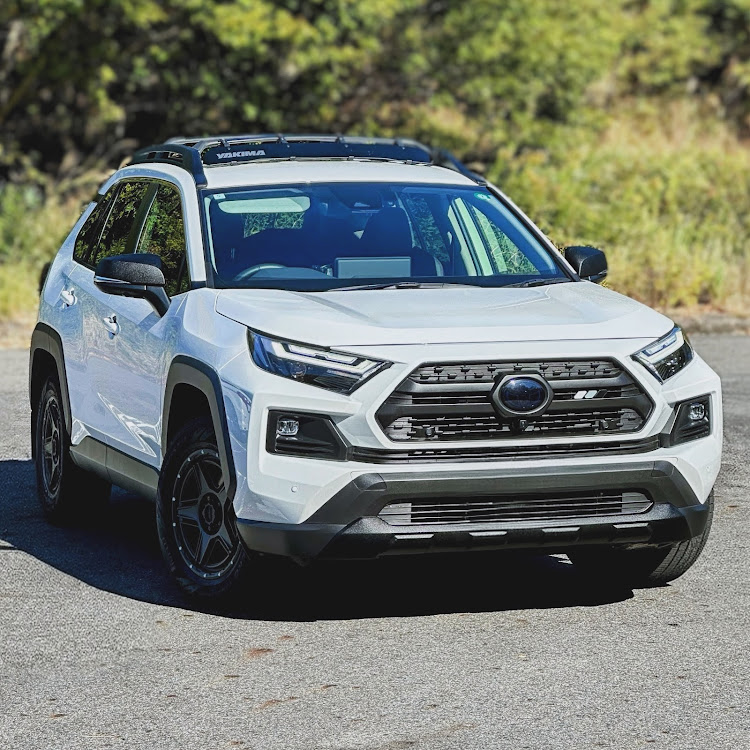 RAV4のtkysさんが投稿したカスタム事例の投稿画像1枚目