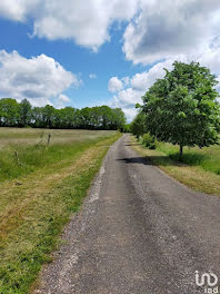 terrain à Saint-Chamarand (46)