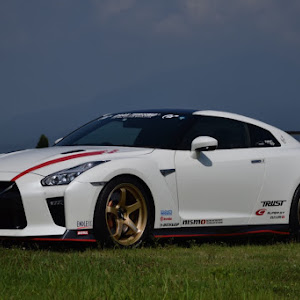 NISSAN GT-R R35