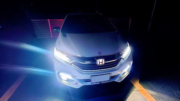 シャトルのこいつも愛車(≧∇≦)b・車中寝なうに関するカスタム事例の投稿画像1枚目