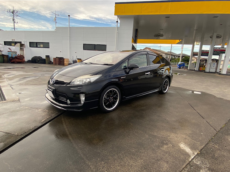 プリウスのモデリスタエアロ・洗車に関するカスタム事例の投稿画像2枚目