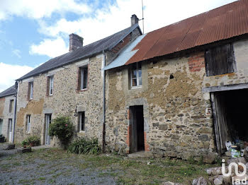 maison à Saint-Sauveur-Lendelin (50)