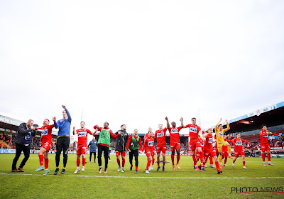 KV Kortrijk in 'verregaande onderhandelingen' met mogelijke nieuwe coach, maar ook andere Belgische club is geïnteresseerd