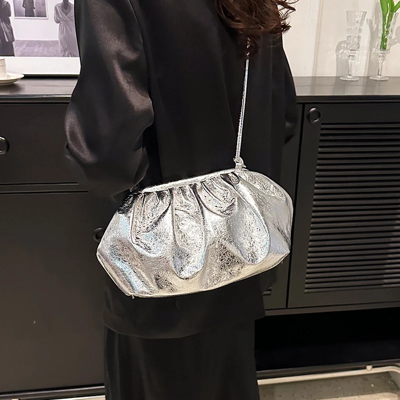 Bolso Bandolera con Clip para el Pelo Simple para Hombro Perfecto para Llevar tus Esenciales con Estilo y Manos Libres