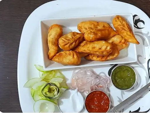 Paneer Fried Momos [6 Pieces]