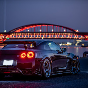 NISSAN GT-R R35