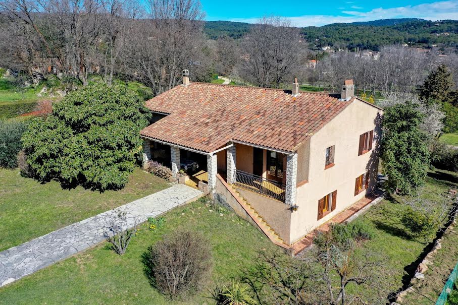 Vente villa 7 pièces 184 m² à Flayosc (83780), 410 000 €