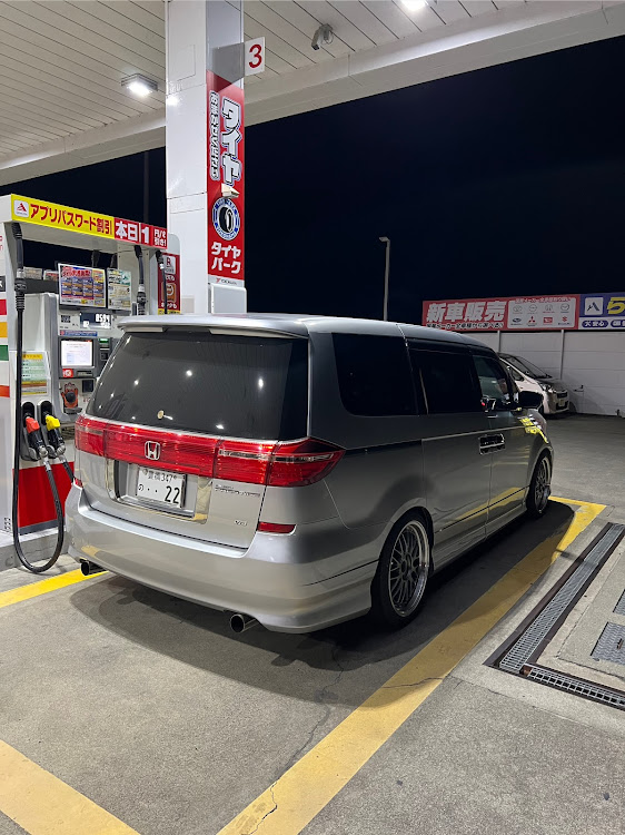 クラウンエステートのエリシオンプレステージ・RR5・17クラウン・J35A・1JZ-GTEに関するカスタム事例の投稿画像1枚目