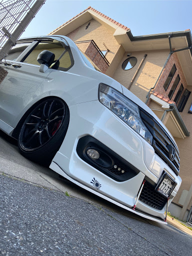 ステップワゴンスパーダ Rk5の車高調魔改造 自粛生活 ステイホーム ワークエモーションcrkiwami フェンダーたたき出しに関するカスタム メンテナンスの投稿画像 車 のカスタム情報はcartune