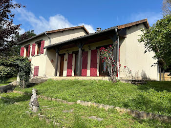 maison à Terrasson-Lavilledieu (24)