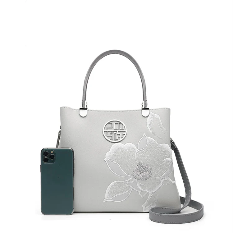 Title 4, High-end practical and atmospheric handbag, a p...