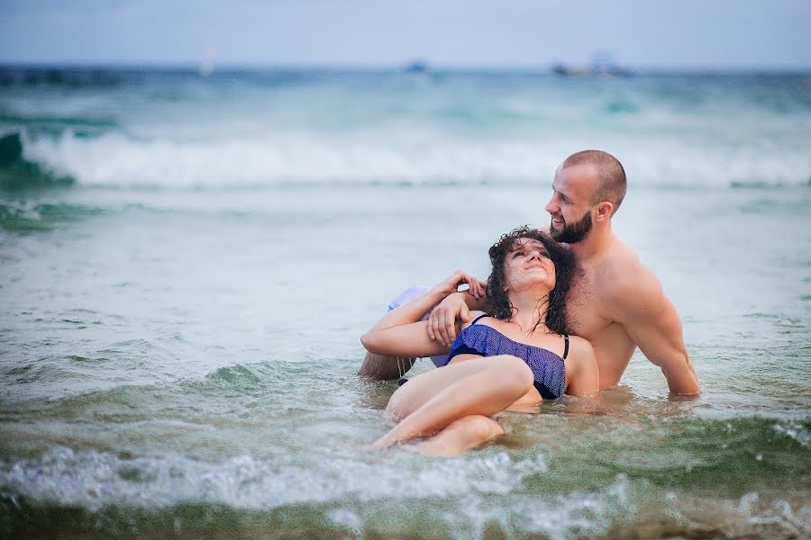 Fotógrafo de casamento Nikolay Davidchuk (nikolaydavydchu). Foto de 29 de janeiro 2017