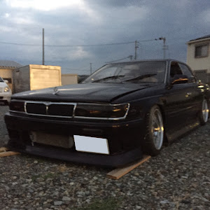 ローレル C33型