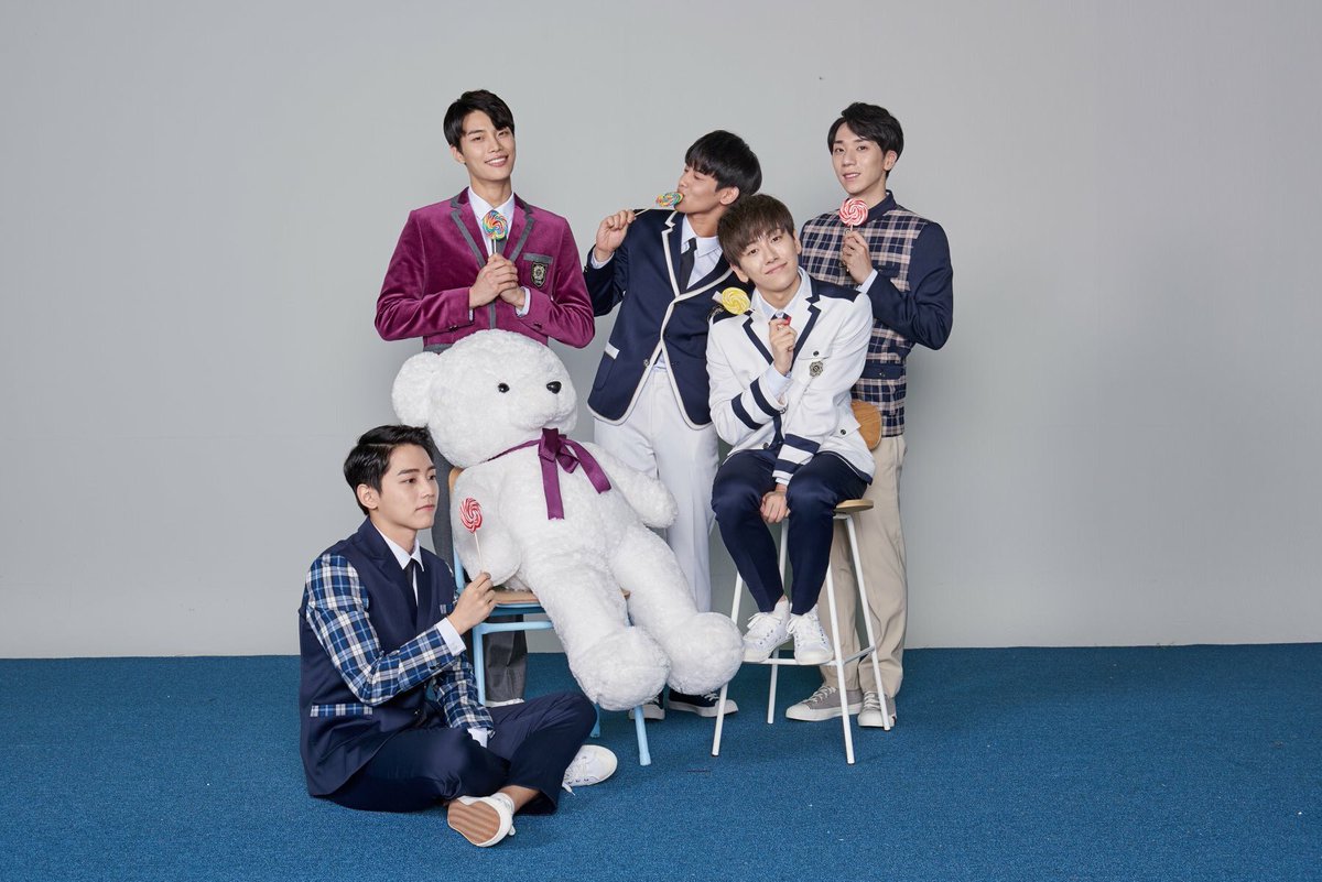 HOTSHOT-WhiteDay