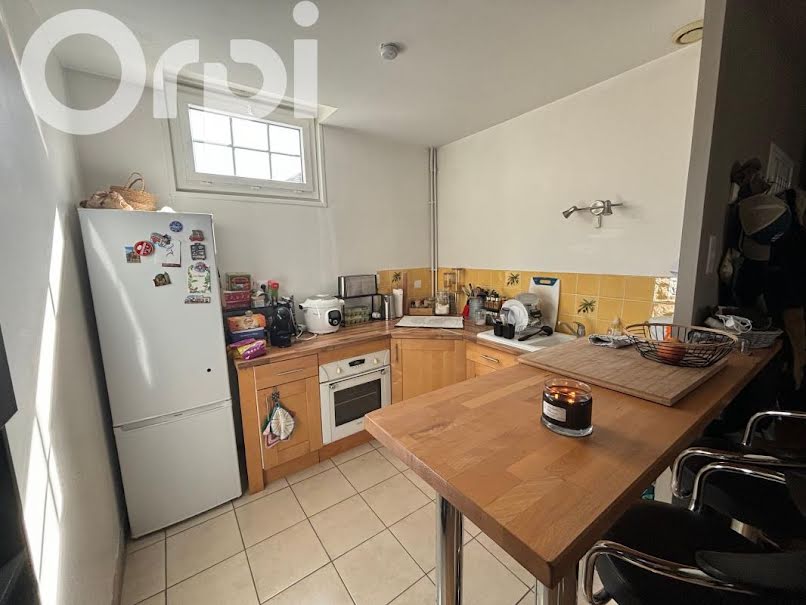 Location  appartement 2 pièces 51 m² à Senlis (60300), 870 €