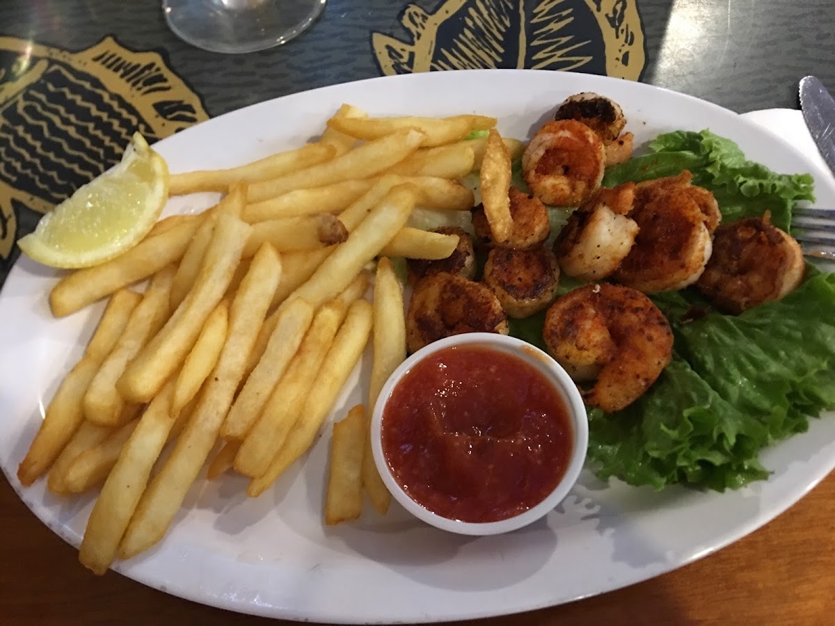 Blackened grilled shrimp and super tasty HOT fries!
