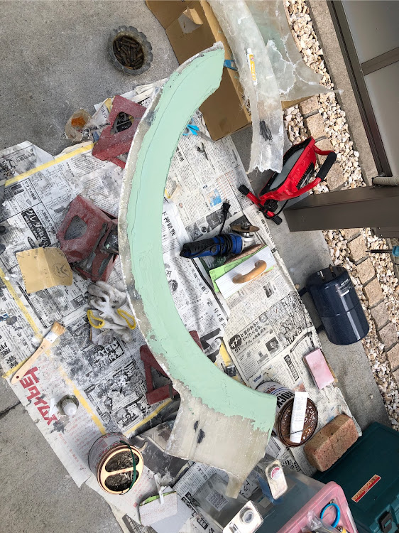 パジェロのFRP加工・オーバーフェンダー・シャコタン  パジェロ・フェンダー巻き・クーリングに関するカスタム事例の投稿画像5枚目