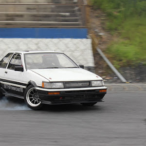 カローラレビン AE86