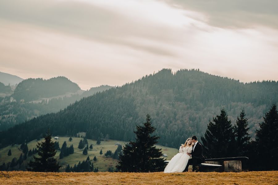 Pulmafotograaf Rolea Bogdan (roleabogdan). Foto tehtud 28 jaanuar 2023