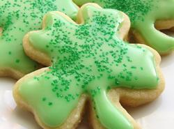 LOOK WHO'S TALKING IT'S COOKIES WEARIN'THE GREEN