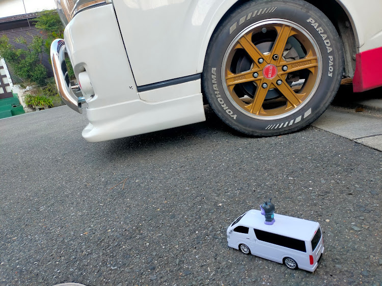 ハイエースバンの謝謝会・全国ちび箱連合会・damさん日記・尾行に関するカスタム事例の投稿画像1枚目