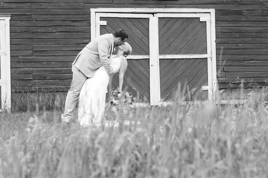 Fotografo di matrimoni Timothy Rios (timothyrios). Foto del 8 settembre 2019