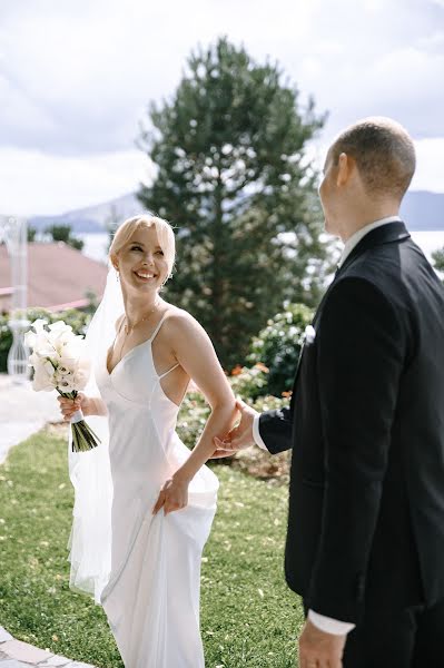 Fotografo di matrimoni Artem Kholmov (holmovartem). Foto del 21 novembre 2022