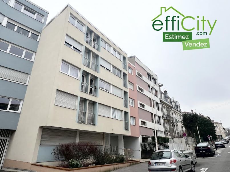 Vente appartement 3 pièces 90 m² à Nancy (54000), 158 000 €