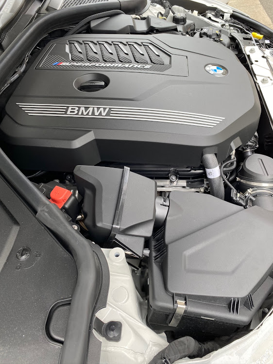 3シリーズ ツーリングのM340i xDrive・直列6気筒エンジンに関するカスタム事例の投稿画像2枚目