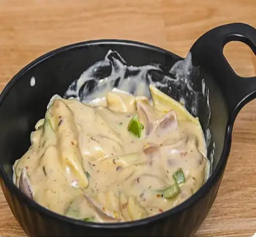 White Sauce Pasta