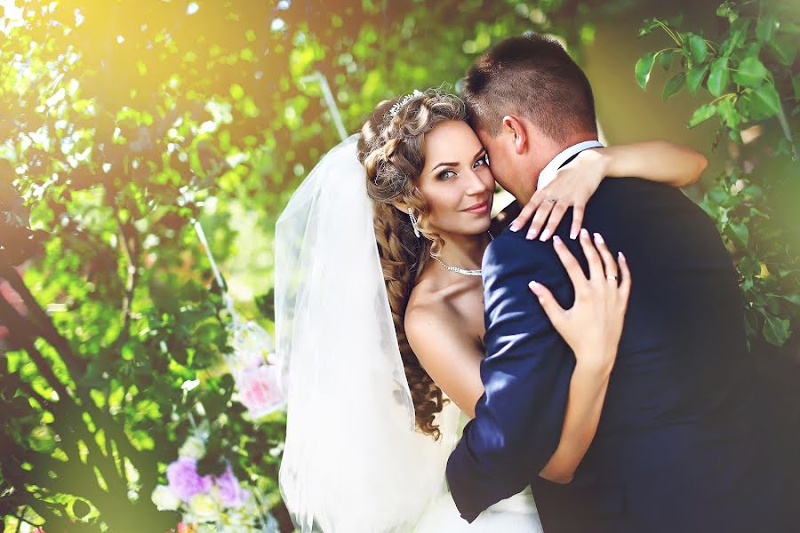 Fotografo di matrimoni Oleg Yakubenko (olegf). Foto del 31 luglio 2015