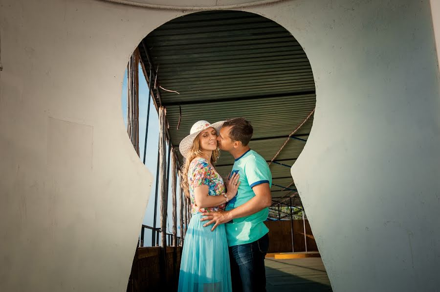 Fotógrafo de casamento Vladimir Kalachevskiy (trudyga). Foto de 9 de agosto 2015