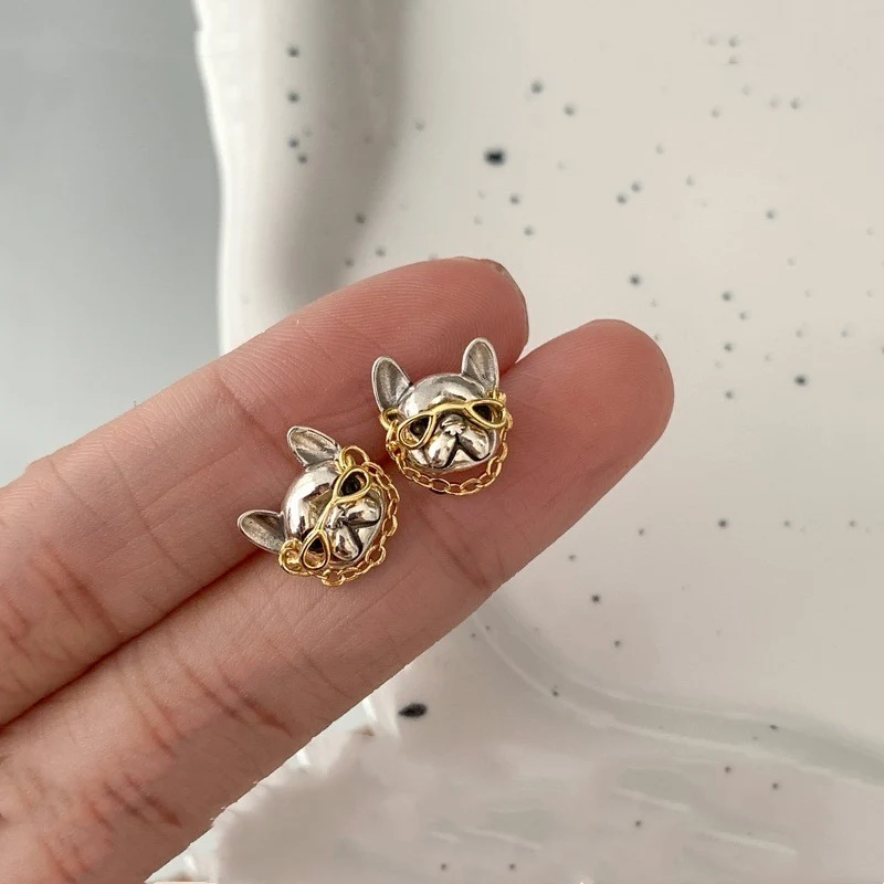 Boucles d'oreilles chien Jarre Aero Bull Pet mignonnes. Ornement adorable et charmant. Design unique et ajustement confortable. Idéal pour les amoureux des chiens.