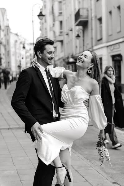 Fotografo di matrimoni Valeriya Divisenko (valerie). Foto del 1 maggio 2022