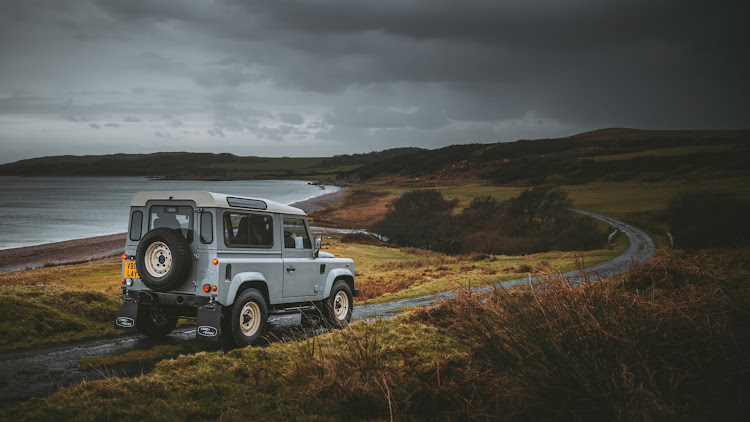 The Islay Edition is finished in an exclusive shade of Heritage Grey paint, with a contrast roof and rugged steel wheels finished in Limestone.