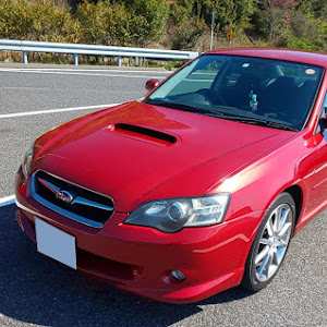 レガシィB4