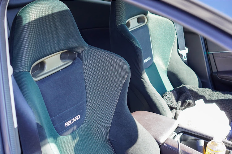 アクセラスポーツのproject μ・advangt・#アクセラスポーツ・mazdaに関するカスタム事例の投稿画像2枚目
