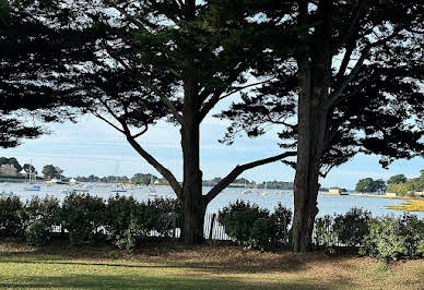 Maison en bord de mer avec jardin 1