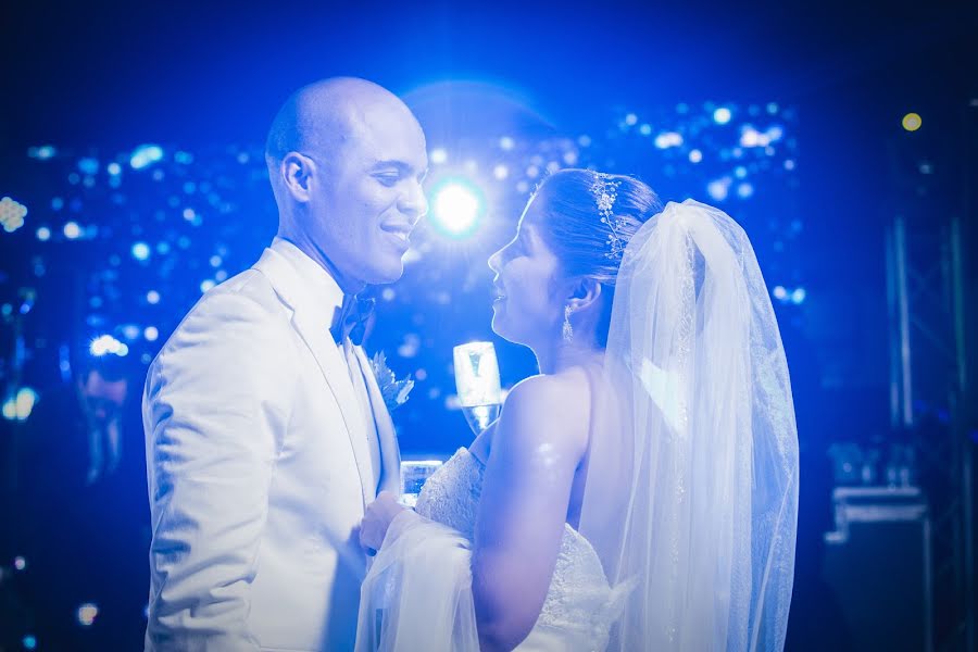 Fotografo di matrimoni Javier Duarte (javierduarte). Foto del 23 aprile 2015