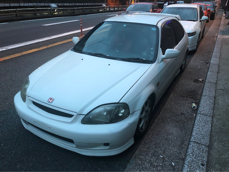 シビックタイプRのシビックタイプR・JDM・株式会社USDM・ちんちんでんしゃに関するカスタム事例の投稿画像1枚目