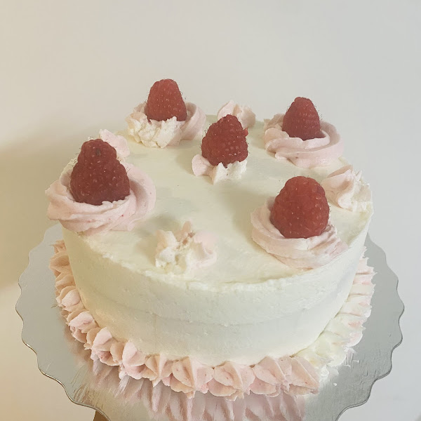 Keto Lemon Raspberry Cake