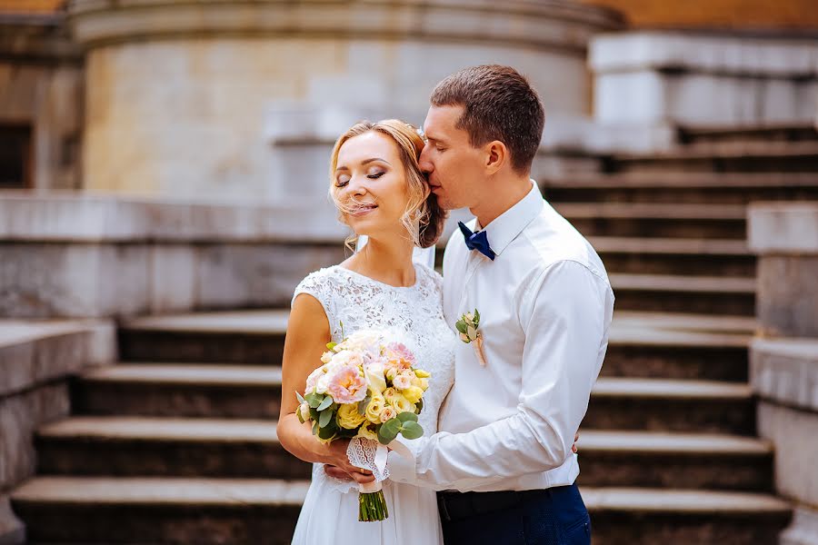 Wedding photographer Yuliya Nazarova (nazarovajulia). Photo of 25 October 2017