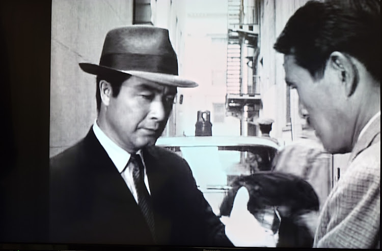 ゆきむらー ☆さんが投稿した特別機動捜査隊・特捜最前線・グリル大百科・430セドリック・セドリックに関するカスタム事例の投稿画像18枚目