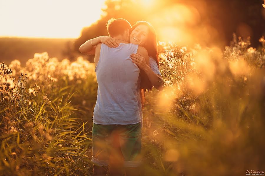 Wedding photographer Artem Goncharov (odinmig). Photo of 16 July 2013