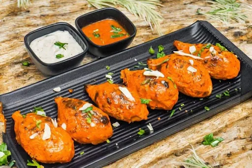 Paneer Tandoori Momos [6 Pieces]