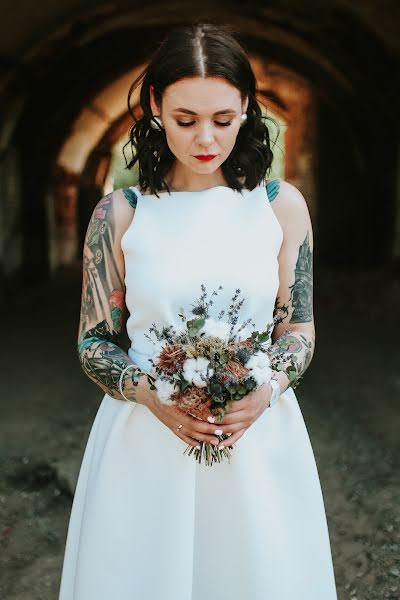 Fotógrafo de casamento Valeriya Svechnikova (leracandle). Foto de 7 de junho 2019