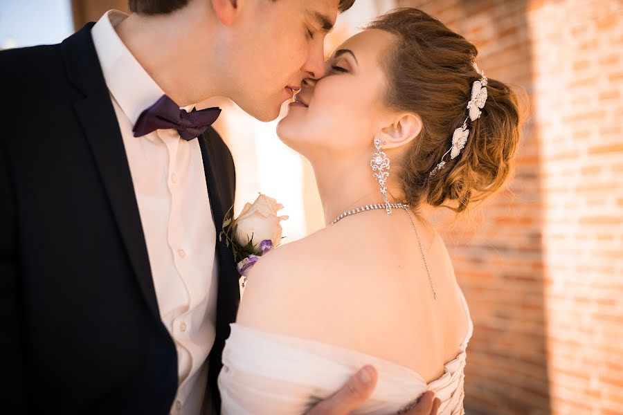 Fotógrafo de casamento Olga Mironova (id27611364). Foto de 15 de junho 2018