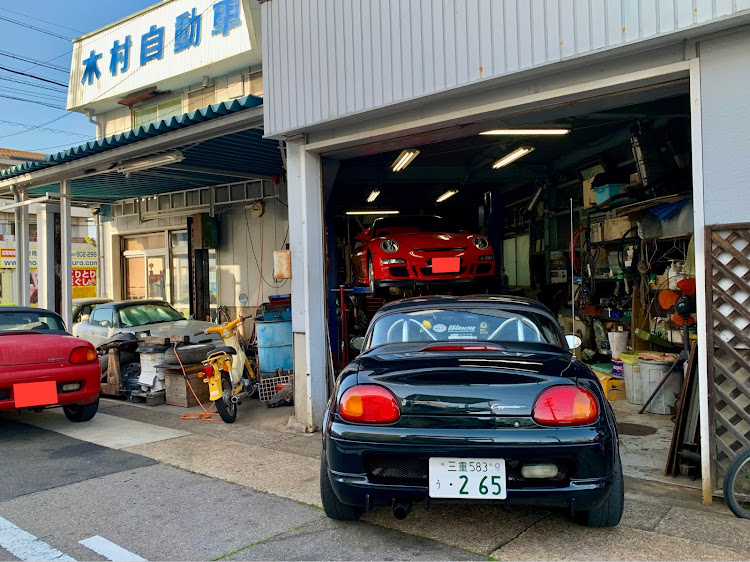 カプチーノのフロントホイール交換・ノーマルフェンダーに深リムホイールを収める・１４インチ６Ｊ＋２０・オフセット加工・ワタナベ8スポークに関するカスタム事例の投稿画像2枚目