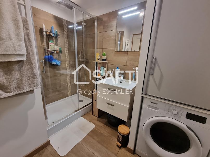 Vente appartement 2 pièces 45 m² à Callian (83440), 149 900 €