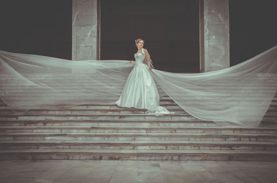 Wedding photographer Irina Filin (irinafilin). Photo of 17 April 2014